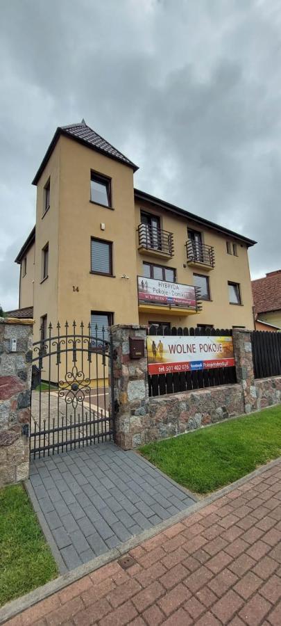 Hybryda Hotel Leba Exterior photo